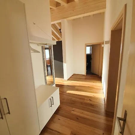 Apartment Alpen-park Dachwohnung West *